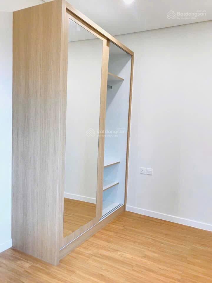 Bán căn hộ 58m 2pn 1wc lầu trung giá chỉ 4t450