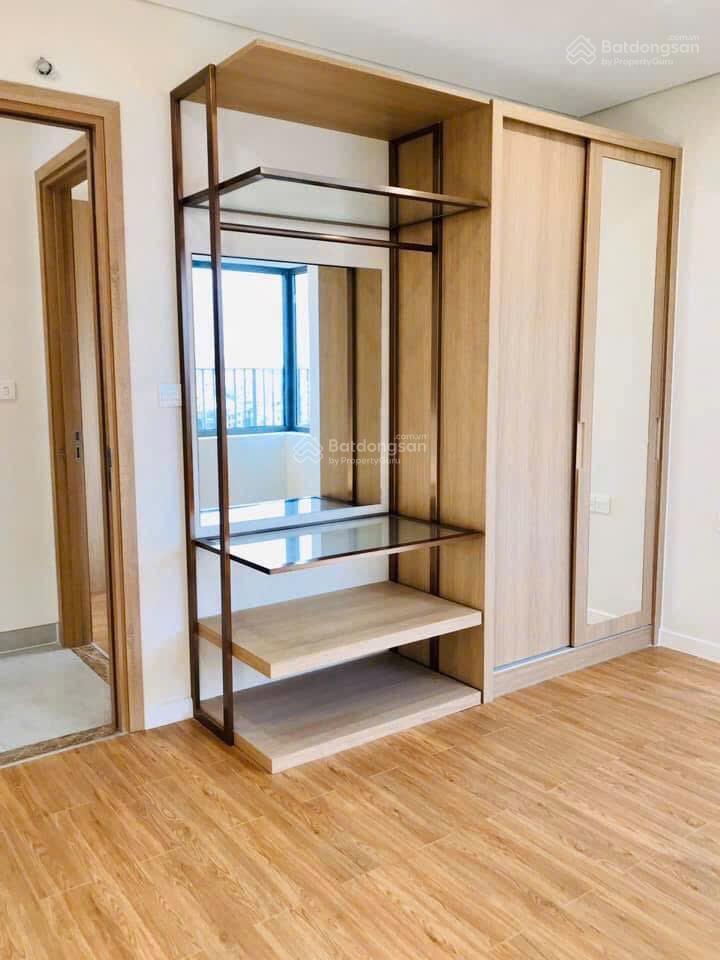 Bán căn hộ 58m 2pn 1wc lầu trung giá chỉ 4t450