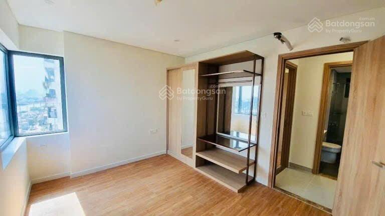 Bán căn hộ 58m 2pn 1wc lầu trung giá chỉ 4t450