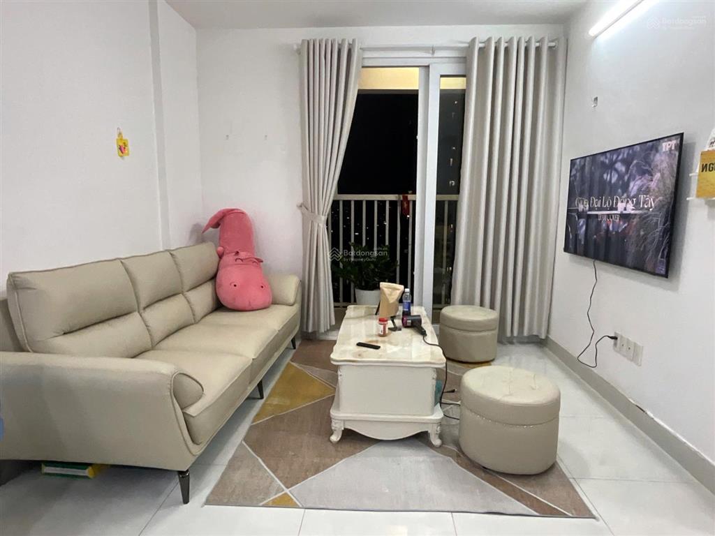 Bán căn hộ giá tốt 81m2, lầu trung giá 4 tỷ 080 có sổ