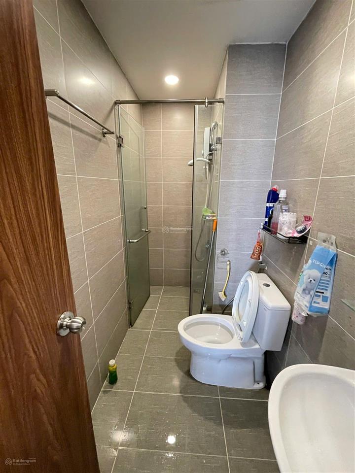 Cần bán nhanh căn hộ 68m 2pn giá chỉ 4 tỷ 3
