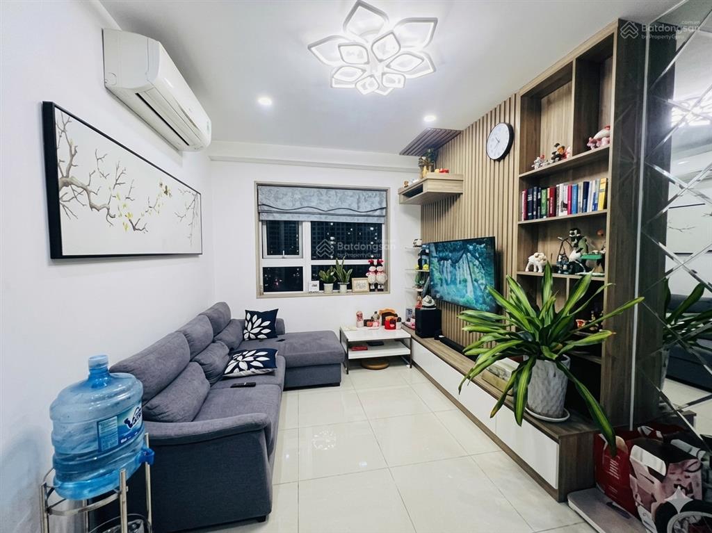 Cần bán nhanh căn hộ giá siêu tốt 85m 3pn 2wc tặng kèm nt giá chỉ 4 tỷ 350