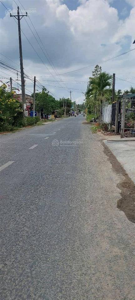 Chính chủ cần bán hơn 14 công đất 2 mặt tiền thủy bộ.