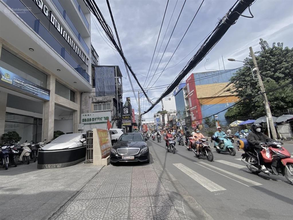 Lê quang định, bình thạnh  hẻm 1 trục 10m ra mặt tiền  55m2  btct 4 tầng