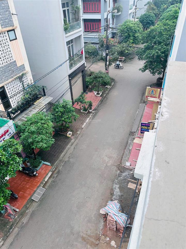 Chính chủ cho thuê nhà 2 mặt tiền  lai xá, hoài đức  120m2 thông sàn  giá 30tr  kinh doanh đỉnh