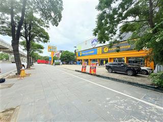 Bán kho, nhà xưởng tại cầu diễn, 66 tỷ, 2400 m2, đang cho thuê hơn 400tr mặt đường 32