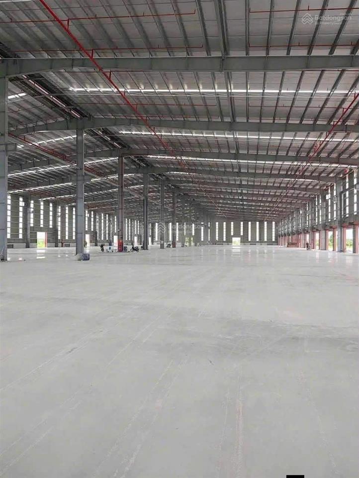 Cho thuê kho, nhà xưởng rộng 2700m2 tại thị trấn phùng, đan phượng, hà nội, giá tốt