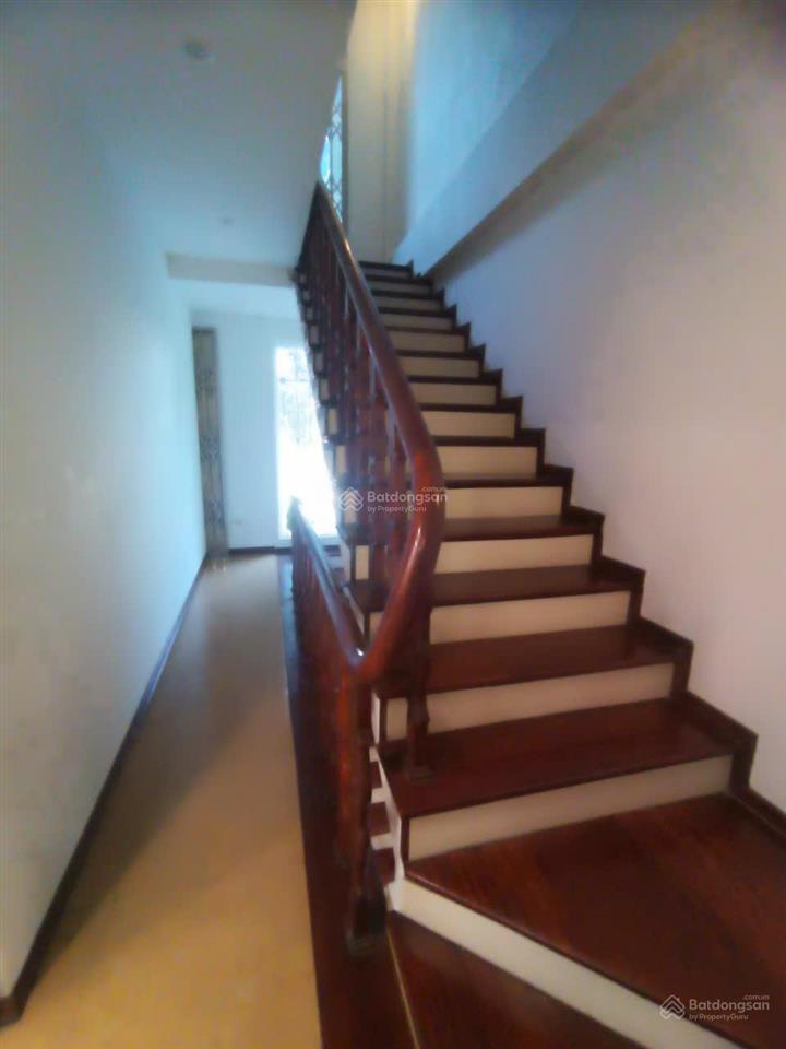 Cho thuê nhà nguyên căn nguyễn văn lộc  mỗ lao, hà đông. dt 145m2, 5 tầng, mt 7m, giá chỉ 50tr