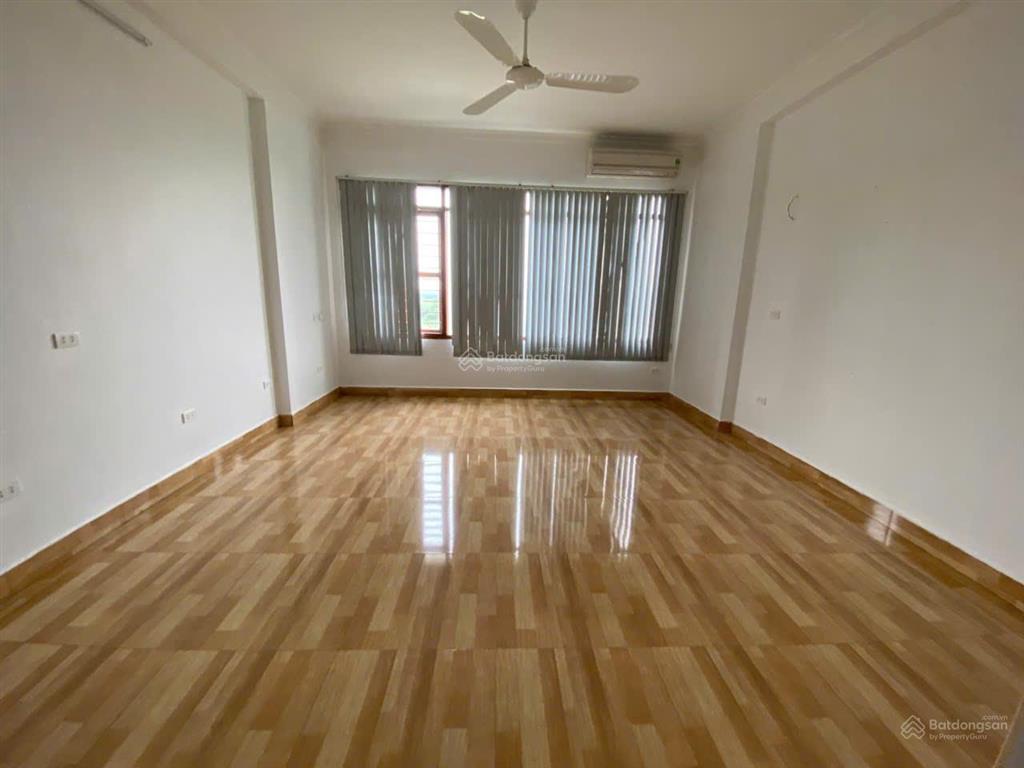 Cho thuê nhà liền kề tổng cục 5 tân triều. dt 100m2, 6 tầng, mt 5m, full đh, thang máy, giá 45tr