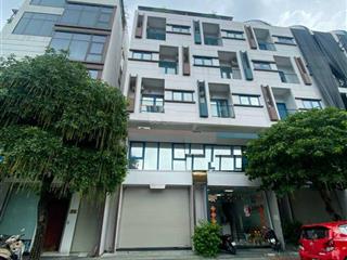 Cho thuê nhà kđt galaxy tố hữu, hà đông 200m2, 6 tầng, mt 12m, full điều hoà, thang máy, giá 100tr