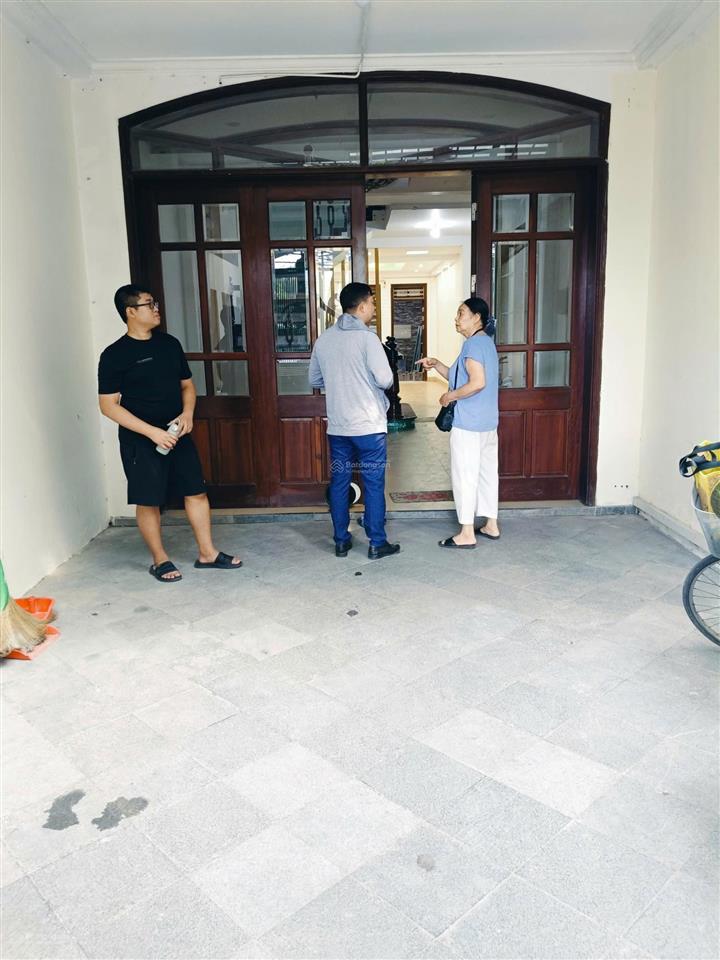 Cho thuê nhà kđt văn quán, hà đông dt 85m2, 4 tầng mt 5m, nhà đẹp, giá 24tr/th.  0968 102 ***