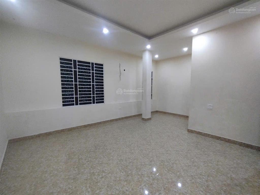 Cho thuê nhà khu a geleximco đại lộ thăng long 120m2, 5 tầng 1 hầm, đh, nl, thang máy, giá 50tr