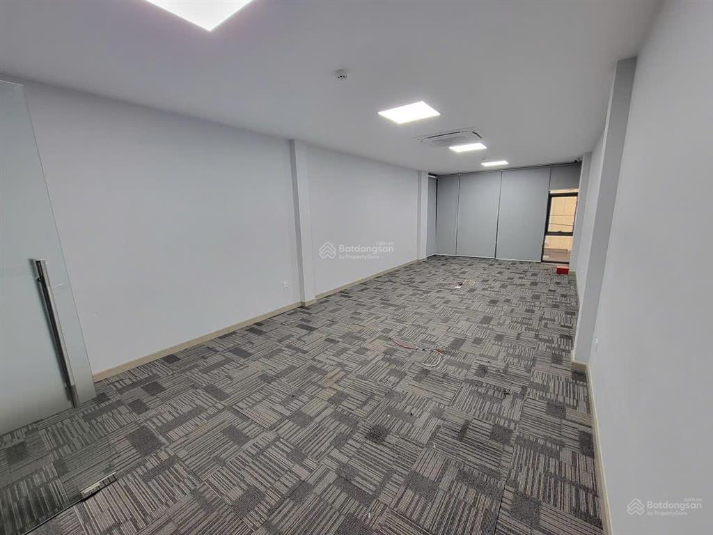 Cho thuê nhà ngõ khuất duy tiến 60m2, 6 tầng, thông sàn, full đh, nl, thang máy, giá 40tr/th