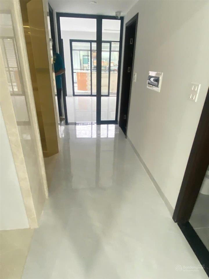 Cho thuê nhà liền kề đẹp suất sắc kđt hoàng thành  mỗ lao 145m2, 5 tầng, full đh, nl, thang máy