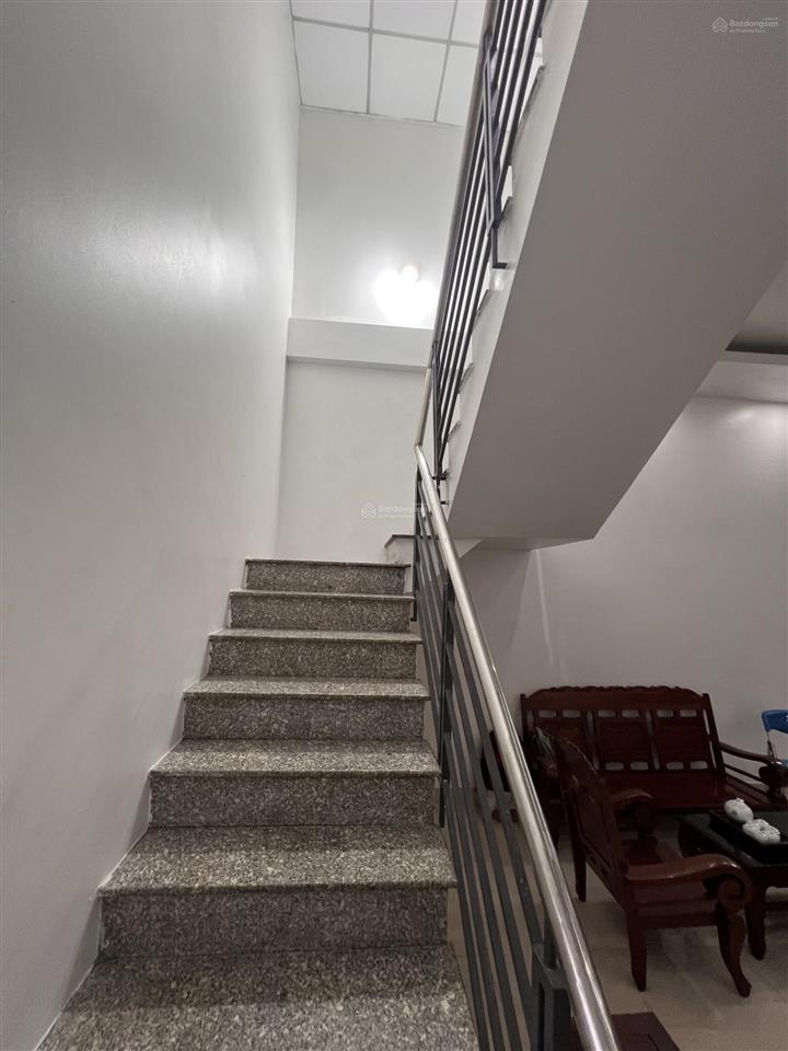 Tân chánh hiệp  nhà 2 tầng 4pn  dt 5x20 hẻm 3m giá hơn 4tỷ