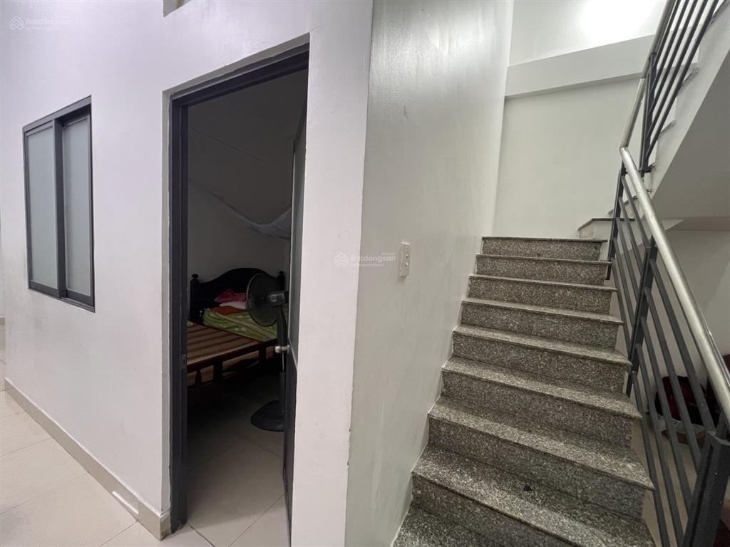 Tân chánh hiệp  nhà 2 tầng 4pn  dt 5x20 hẻm 3m giá hơn 4tỷ