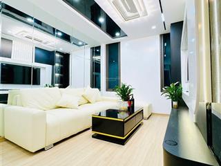 Đẹp quá, phố nguyễn khánh toàn, ngõ nông, gần ô tô, dân xây 2 thoáng, 42m2x5t