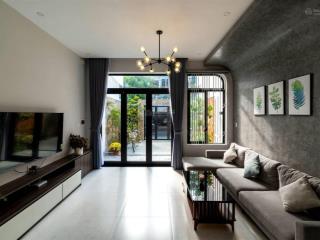 **bán nhà hẻm 8m cộng hòa, phường 13, quận tân bình 4,7*24m  4 tầng chỉ 130tr/m2