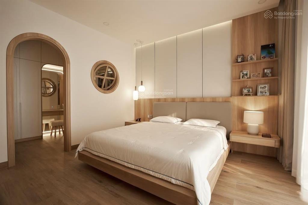 **bán nhà góc 2mt kim cương hxh 305 lê văn sỹ, phường 1 tân bình (5*15,7) 5 tầng