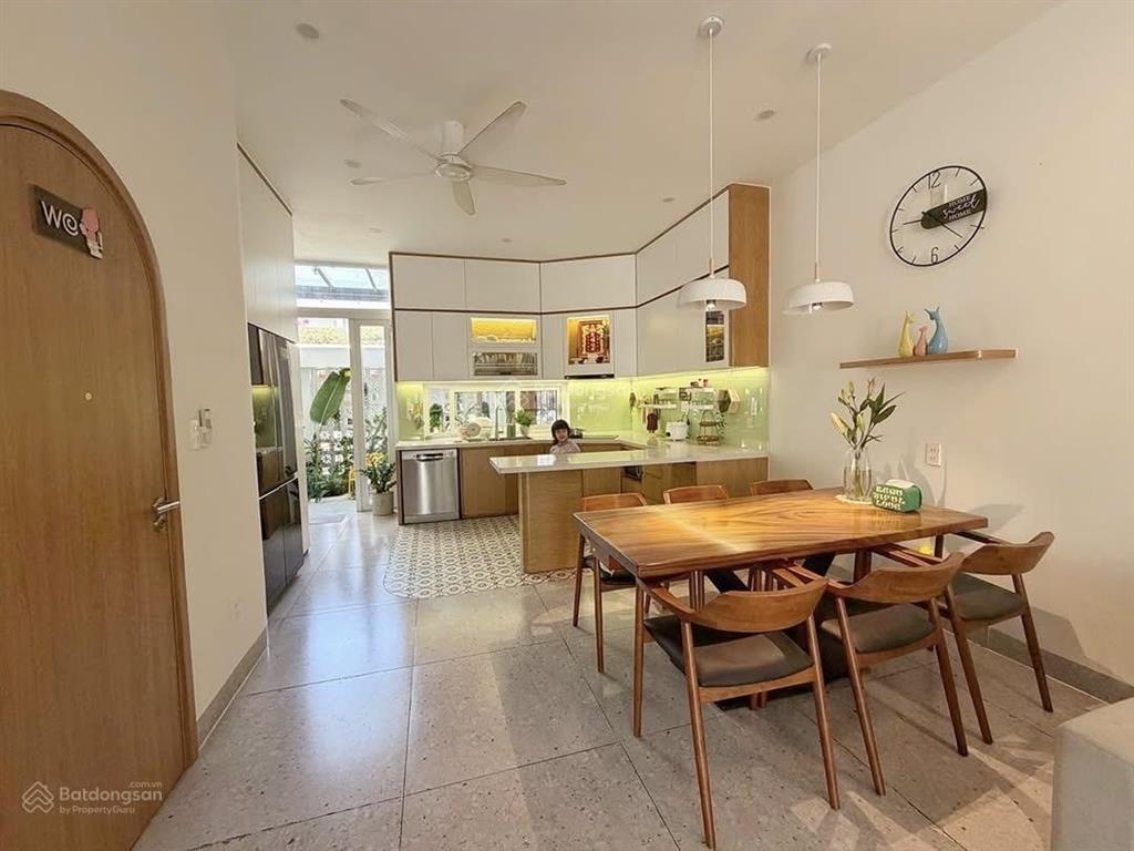 **bán nhà mặt tiền nguyễn minh hoàng, phường 12 tân bình (4*20m) 4 tầng khu k300