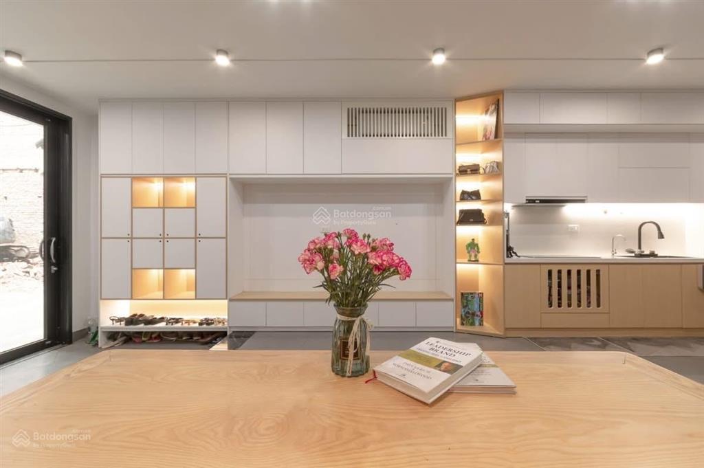 **bán nhà mặt tiền đường bình giã, phường 13, tân bình (4,5*19m) 4 tầng đẹp  khu nhà ga t3