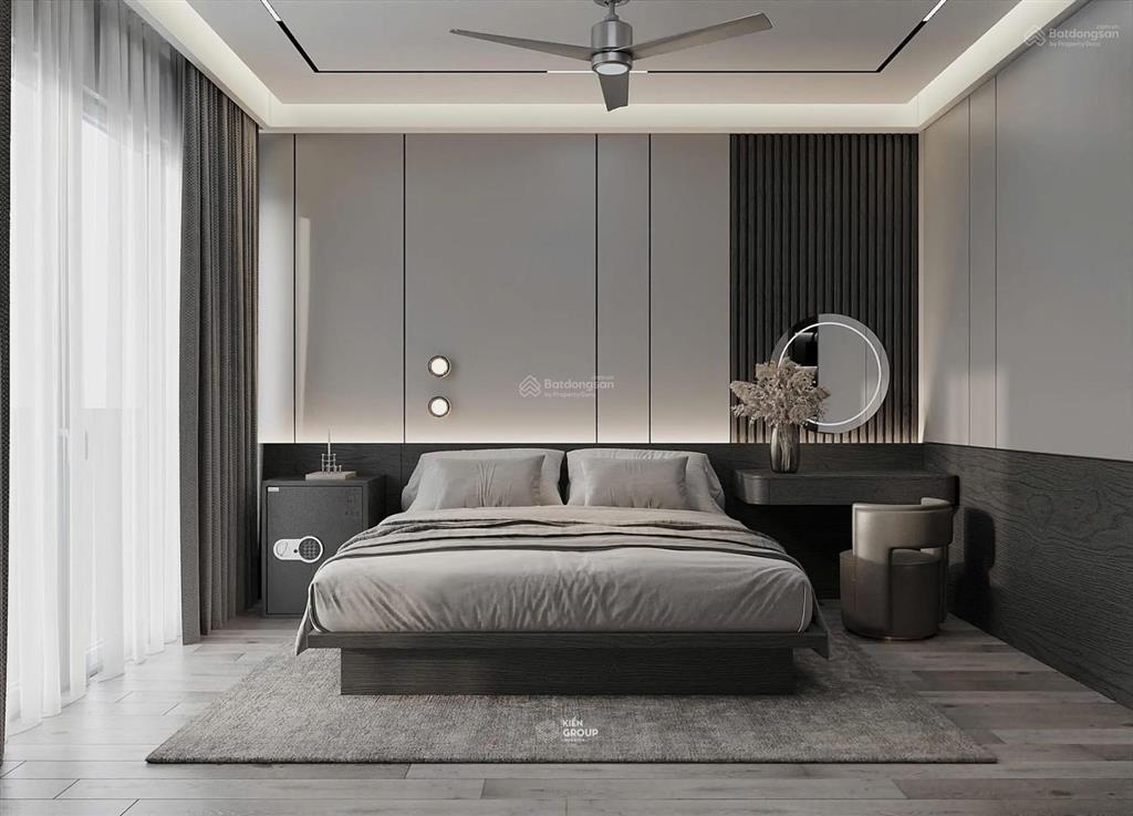 **bán nhà mặt tiền nhất chi mai, phường 13 tân bình (4*18) 4 tầng  góc 2mt