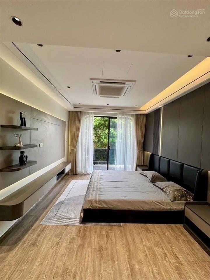 **bán nhà mt khu k300 tân bình mặt tiền nguyễn minh hoàng, 4*20m  4 tầng