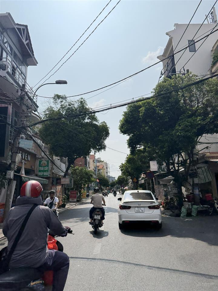 **bán nhà ngay khu nhà ga t3 mặt tiền bình giã, phường 13 tân bình (4,5*16m) 3 tầng dòng tiền