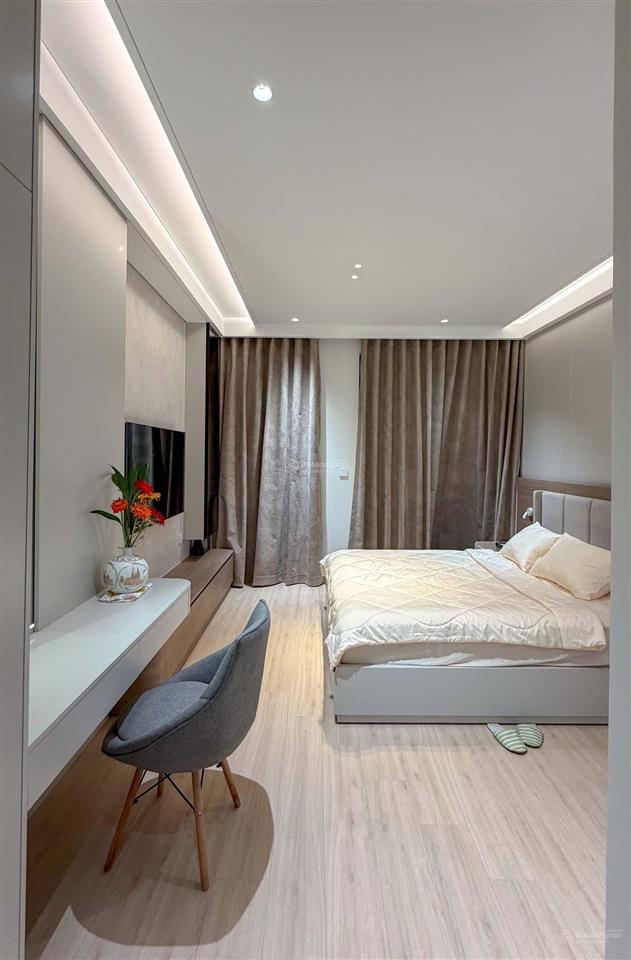 Bán nhà hxh lê văn huân, phường 13 tân bình (4*17m) 4 tầng  11 tỷ sẵn dòng tiền