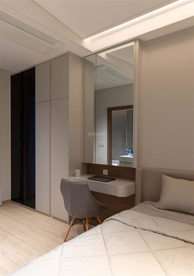 Bán nhà hxh lê văn huân, phường 13 tân bình (4*17m) 4 tầng  11 tỷ sẵn dòng tiền