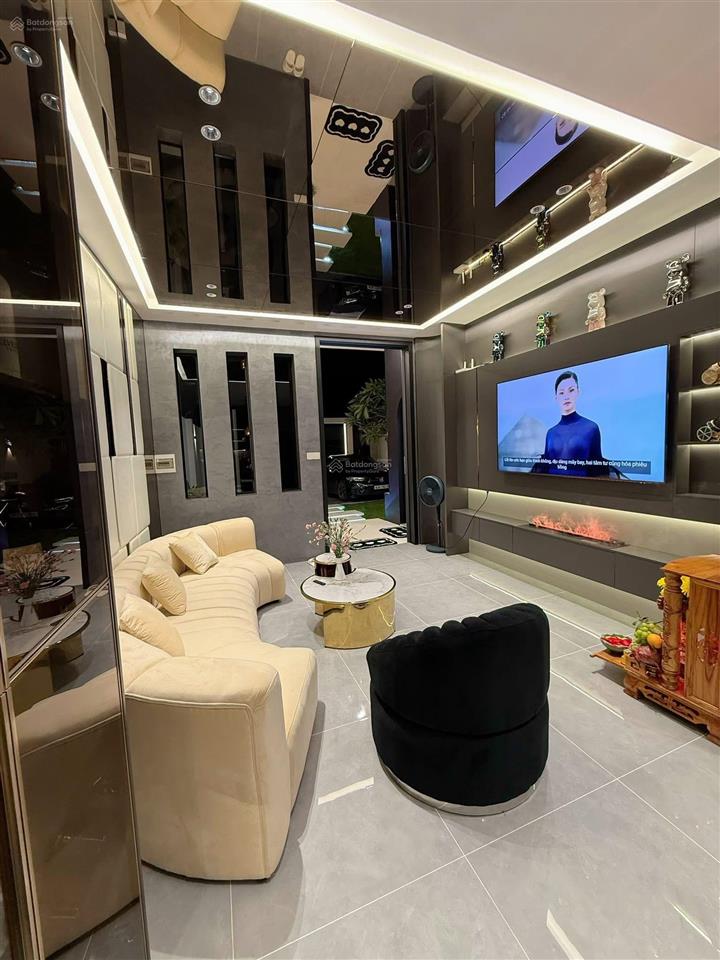 Bán nhà khu k300 tân bình mặt tiền nguyễn minh hoàng, (4*20m) 5 tầng