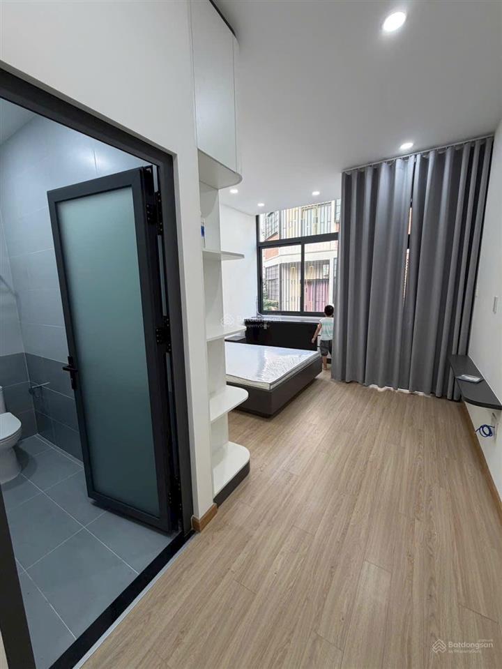 **bán nhà phường 5, tân bình  hẻm 736 cách mạng tháng 8, (6m*9) 2 tầng