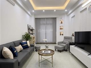 **bán nhà phường 6, tân bình hẻm 61 đất thánh, (4,5*13m)  5 tầng chỉ 7,5 tỷ?