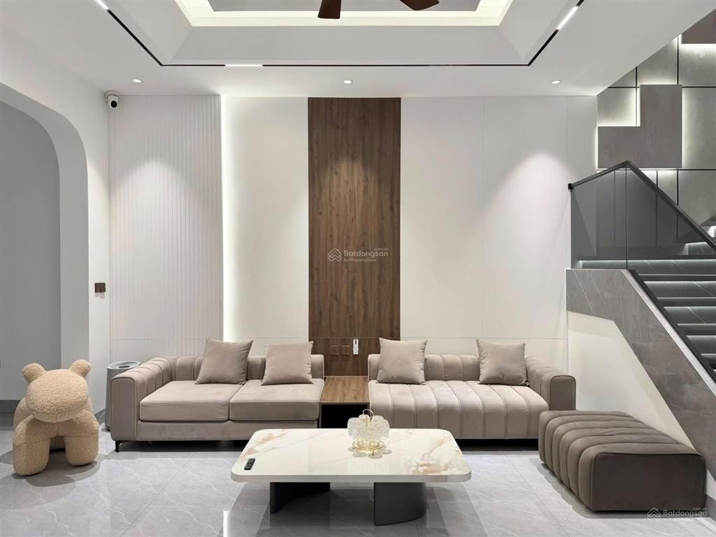 Bán nhà mặt tiền phan sào nam, phường 11, tân bình (8,5*12) góc 2mt chỉ 15 tỷ?