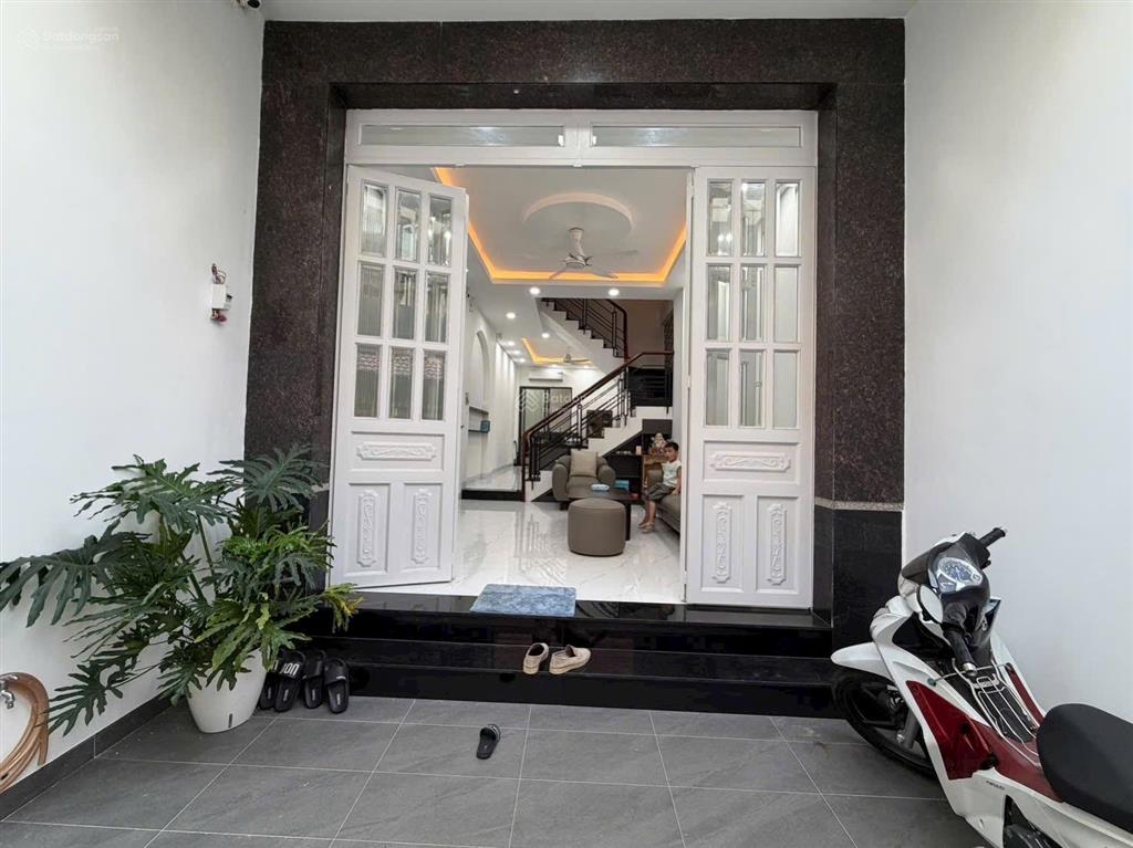 Bán nhà mặt tiền bình giã, phường 13, tân bình (4,5*16) khu vip  nhà ga t3