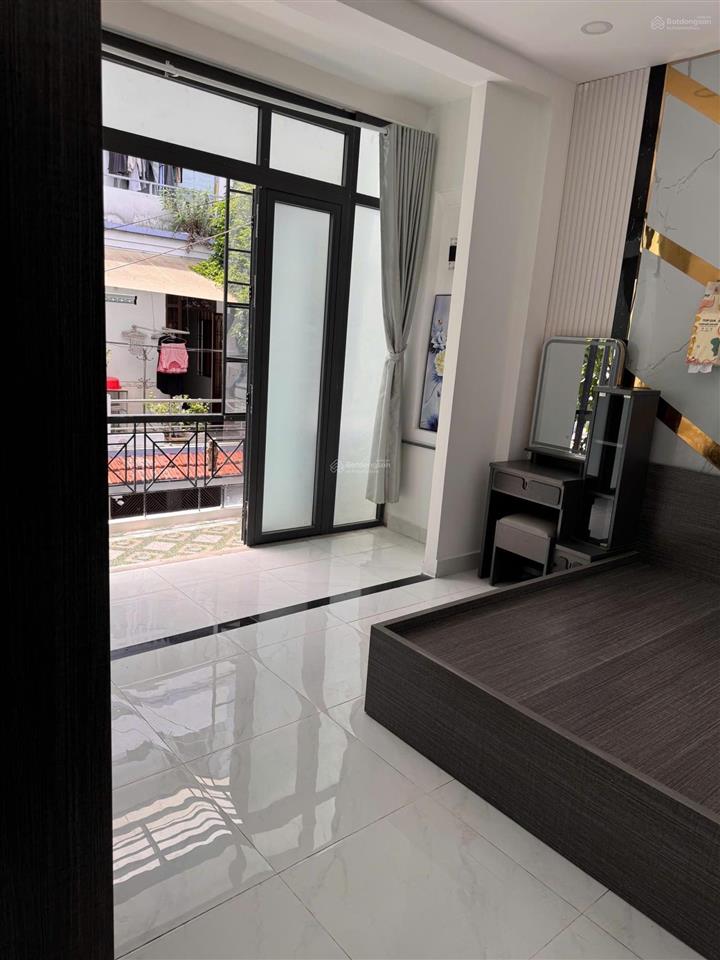 Bán nhà hẻm 78 ba vân, phường 14, tân bình (4*14m) 4 tầng  11,5 tỷ