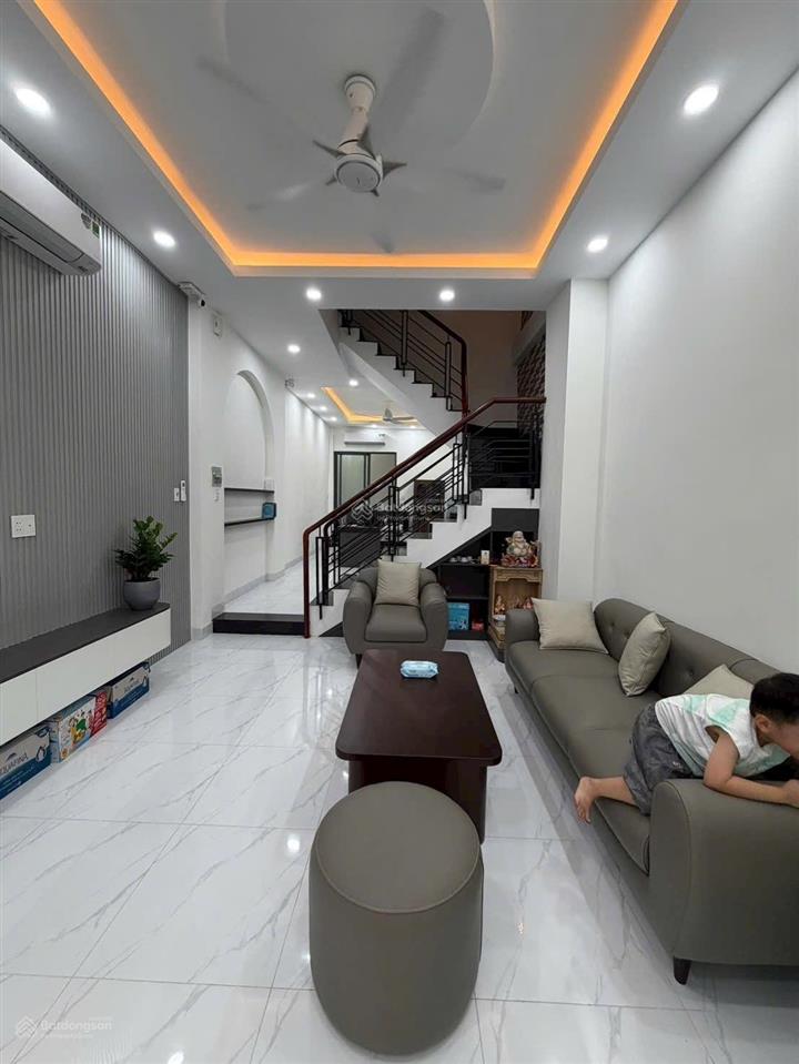 Bán nhà hẻm 78 ba vân, phường 14, tân bình (4*14m) 4 tầng  11,5 tỷ