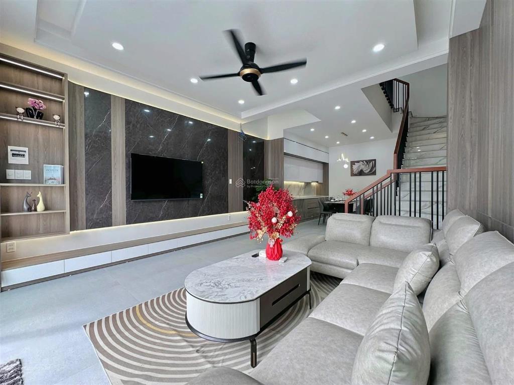 Bán nhà hẻm 89 nguyễn hồng đào, phường 14, tân bình 30m²  3 tầng chỉ 6,5 tỷ