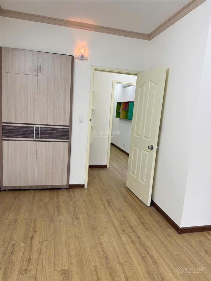 Bán nhà mặt tiền phạm phú thứ, phường 11 tân bình 3m x 10m, nh 4m  6,6 tỷ