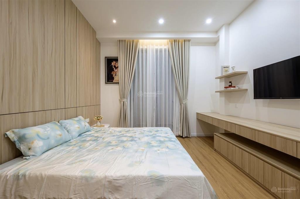 Bán nhà phường 14 tân bình hẻm xe hơi âu cơ dt 4*15,5m  3 tầng chỉ 9 tỷ?