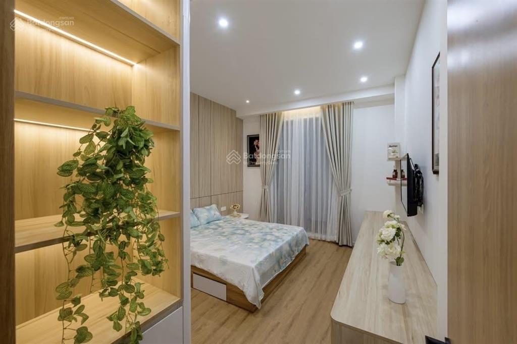 Bán nhà hẻm 254 âu cơ, phường 9, tân bình (4x18m) 5 tầng đẹp mới keng