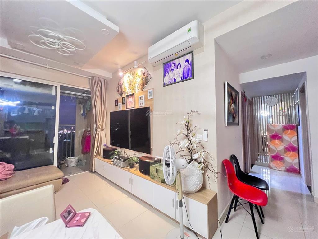 Bán căn 2pn 75m2 tầng cao view thoáng ngay city gym phổ quanggolden mansion