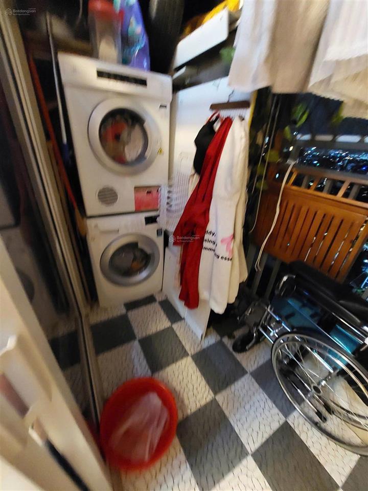 Bán căn 2pn 75m2 tầng cao view thoáng ngay city gym phổ quanggolden mansion