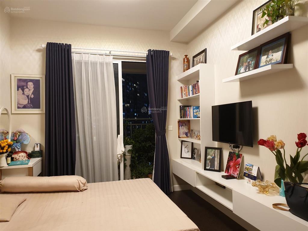 Cần bán gấp căn view đông 3pn. 2wc toà golden mansion gần sân bay