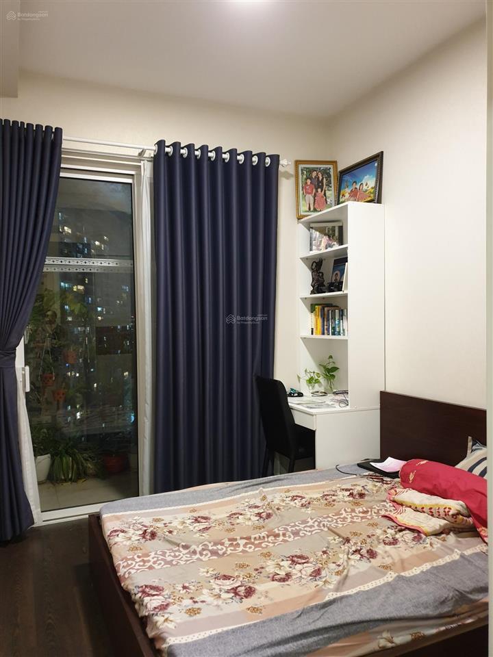Cần bán gấp căn view đông 3pn. 2wc toà golden mansion gần sân bay