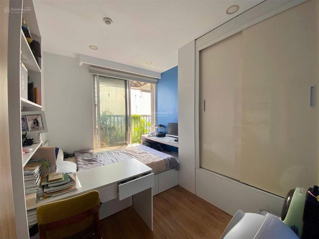 Cần bán căn góc 3pn đều có cửa sổ, view thoáng tầng cao toà orchard parkview