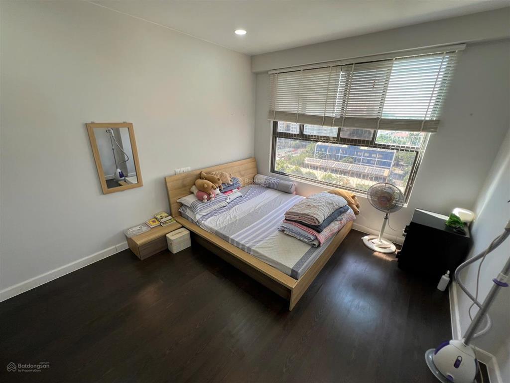 Bán căn góc view nam tầng trung thoáng, 3pn.2wc 96m2 giá 8.150 tỷbotanica premier