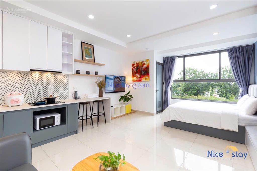 Bán căn offictel đầy đủ nội thất, view thoáng rộng 36m² giá 3,2 tỷ bao hết phí, sẵn hđ thuê