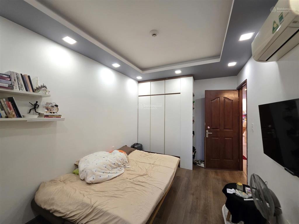 Bán căn góc sổ hồng 3pn/2wc view đông nam thoáng mát, 101m2 chỉ 9.3 tỷ còn tl  garden gate