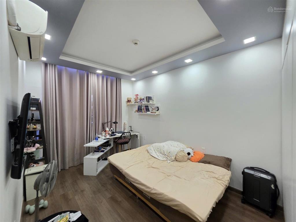 Bán căn góc sổ hồng 3pn/2wc view đông nam thoáng mát, 101m2 chỉ 9.3 tỷ còn tl  garden gate